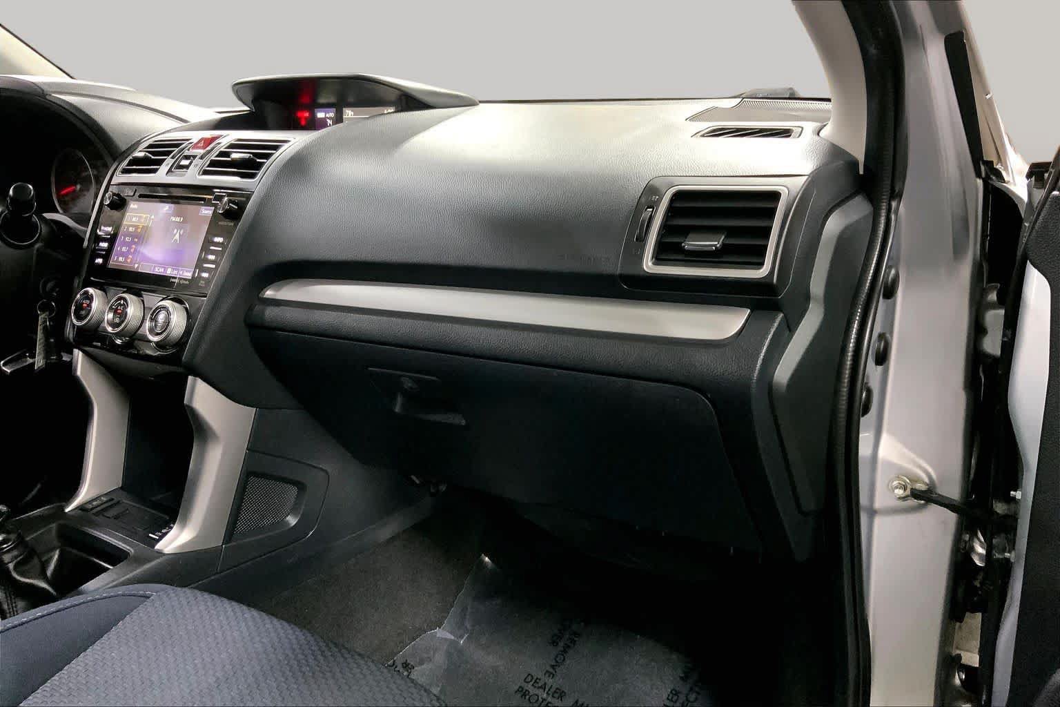 Used 2018 Subaru Forester 2.5i Premium AWD/4WD image 19