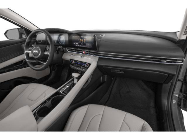 Used 2022 Hyundai Elantra Blue image 18
