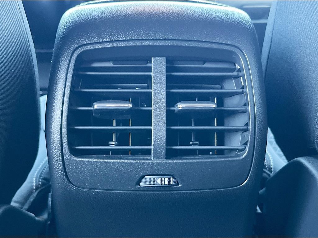 Used 2025 Ford Escape Active image 23