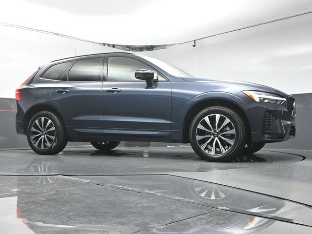 Certified 2024 Volvo XC60 B5 Core AWD/4WD image 33