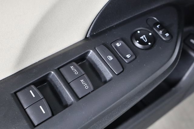 Used 2019 Honda Civic EX image 18