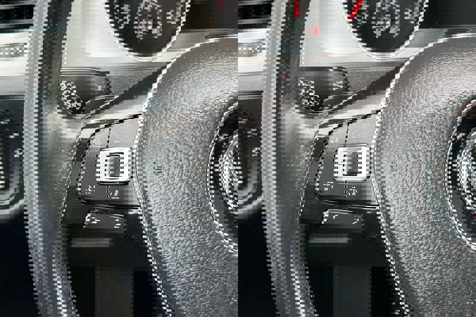 Used 2017 Volkswagen Golf Wolfsburg Edition image 26