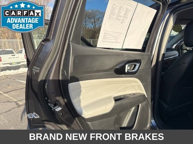 Used 2022 Jeep Compass Limited image 26