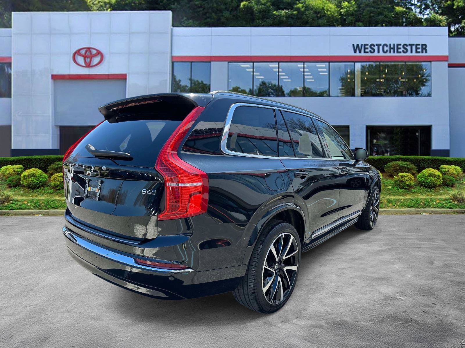 Used 2023 Volvo XC90 B6 Plus w/ Protection Package Premier AWD/4WD image 4