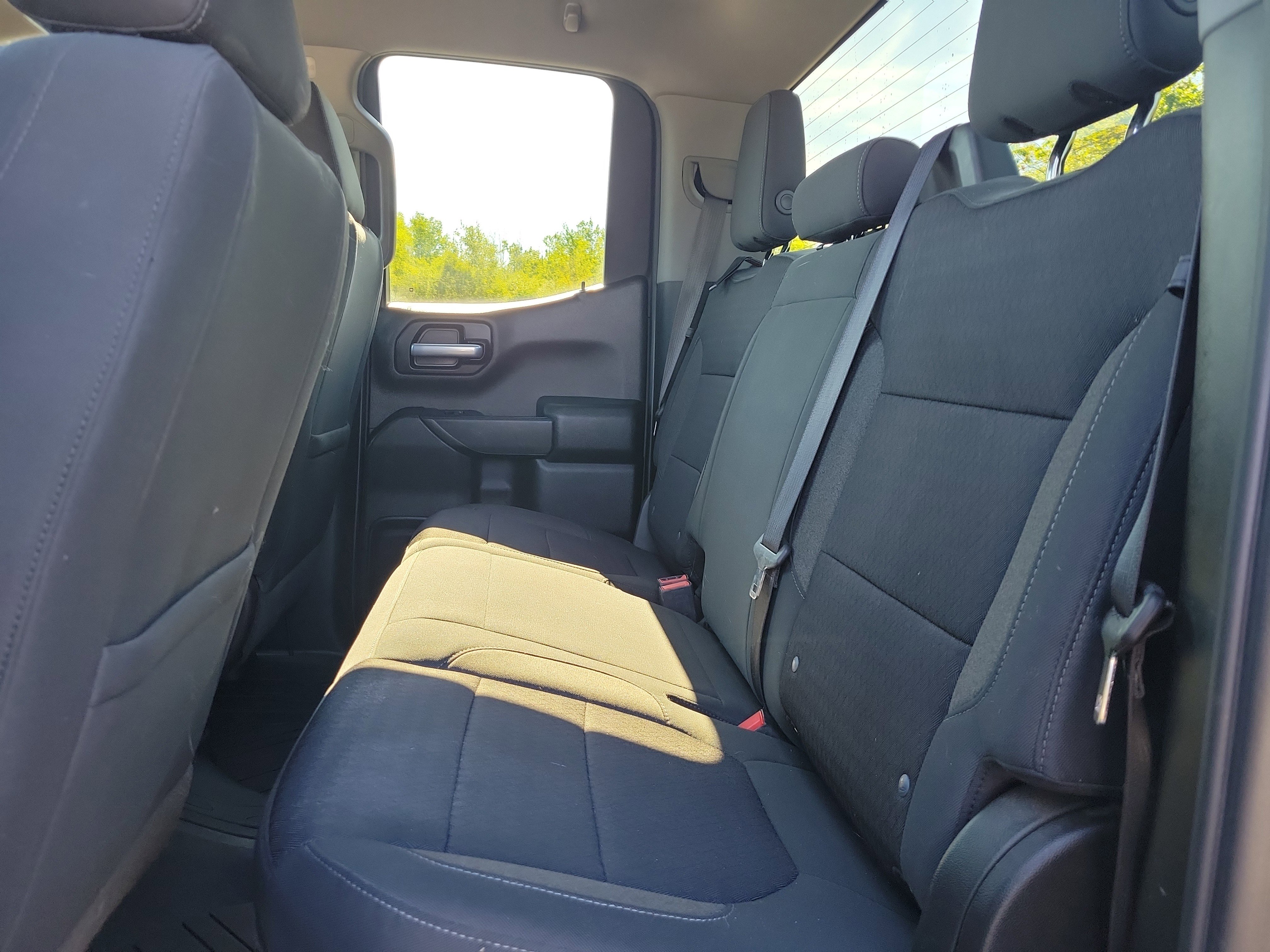 Used 2020 Chevrolet Silverado 1500 LT w/ All-Star Edition image 16