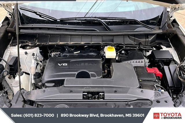 Used 2023 Nissan Pathfinder Platinum w/ Lighting Package (N93) image 8