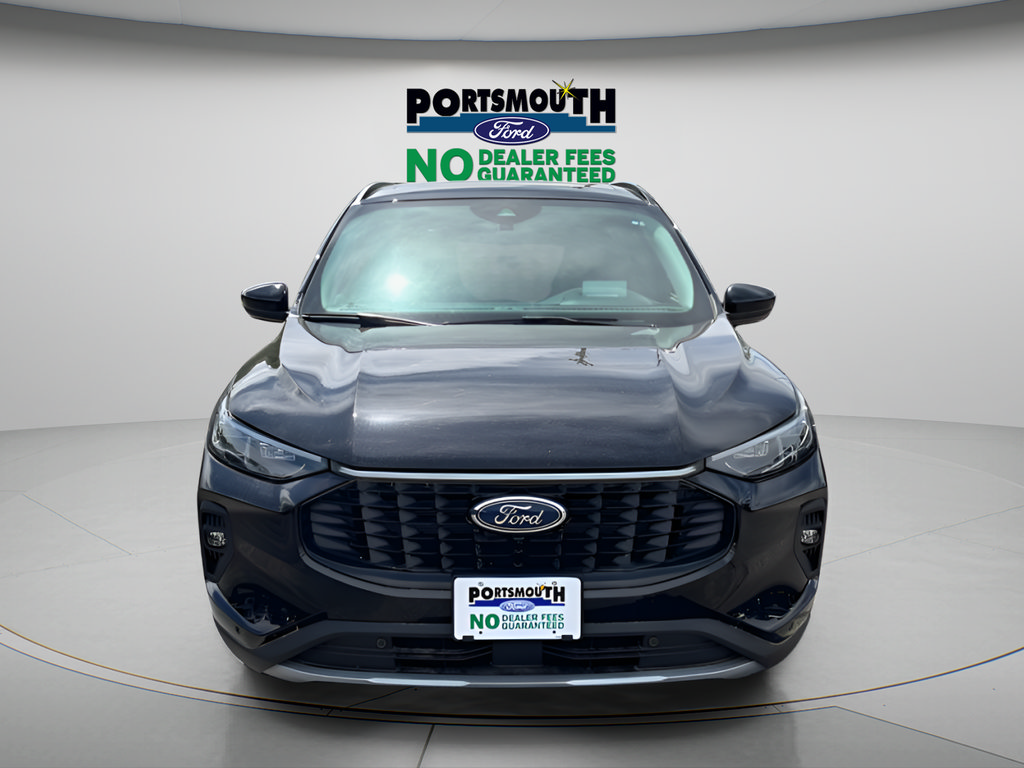 New 2024 Ford Escape SE w/ PHEV Premium Package FWD image 16