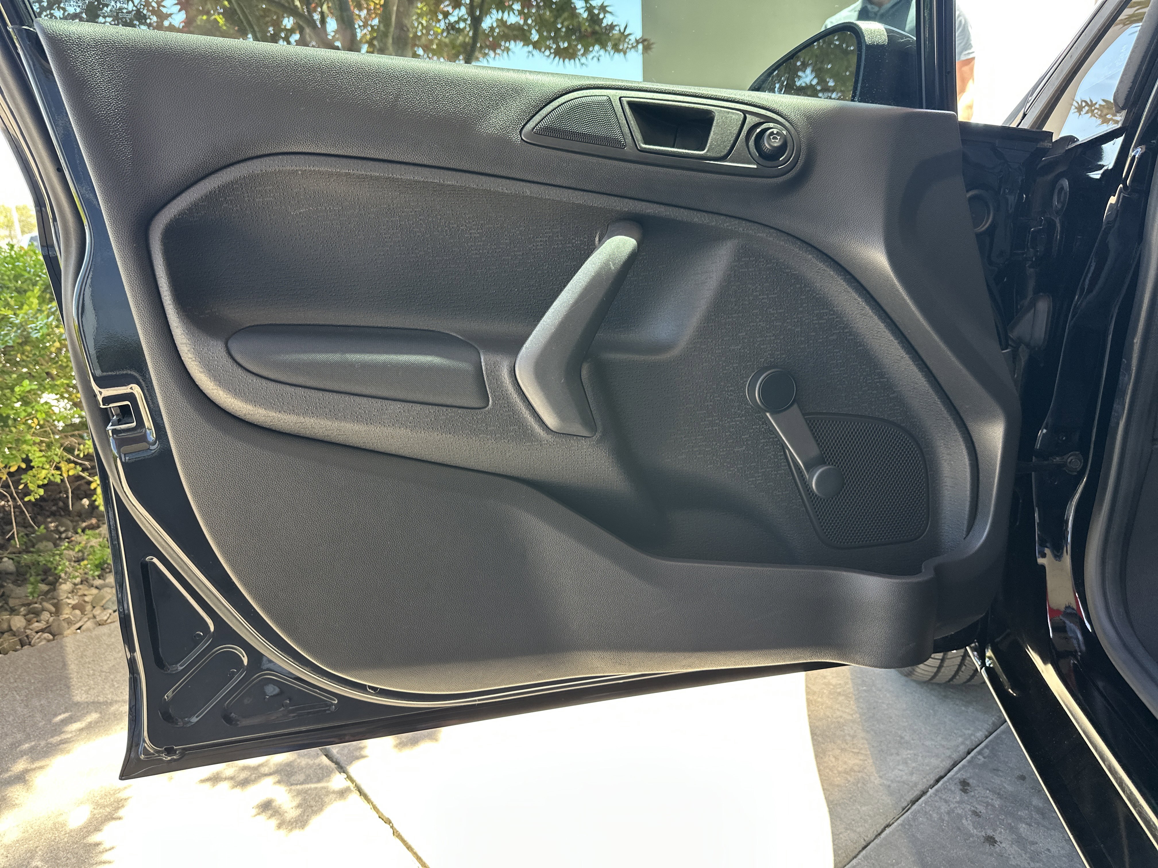 Used 2019 Ford Fiesta S FWD image 9