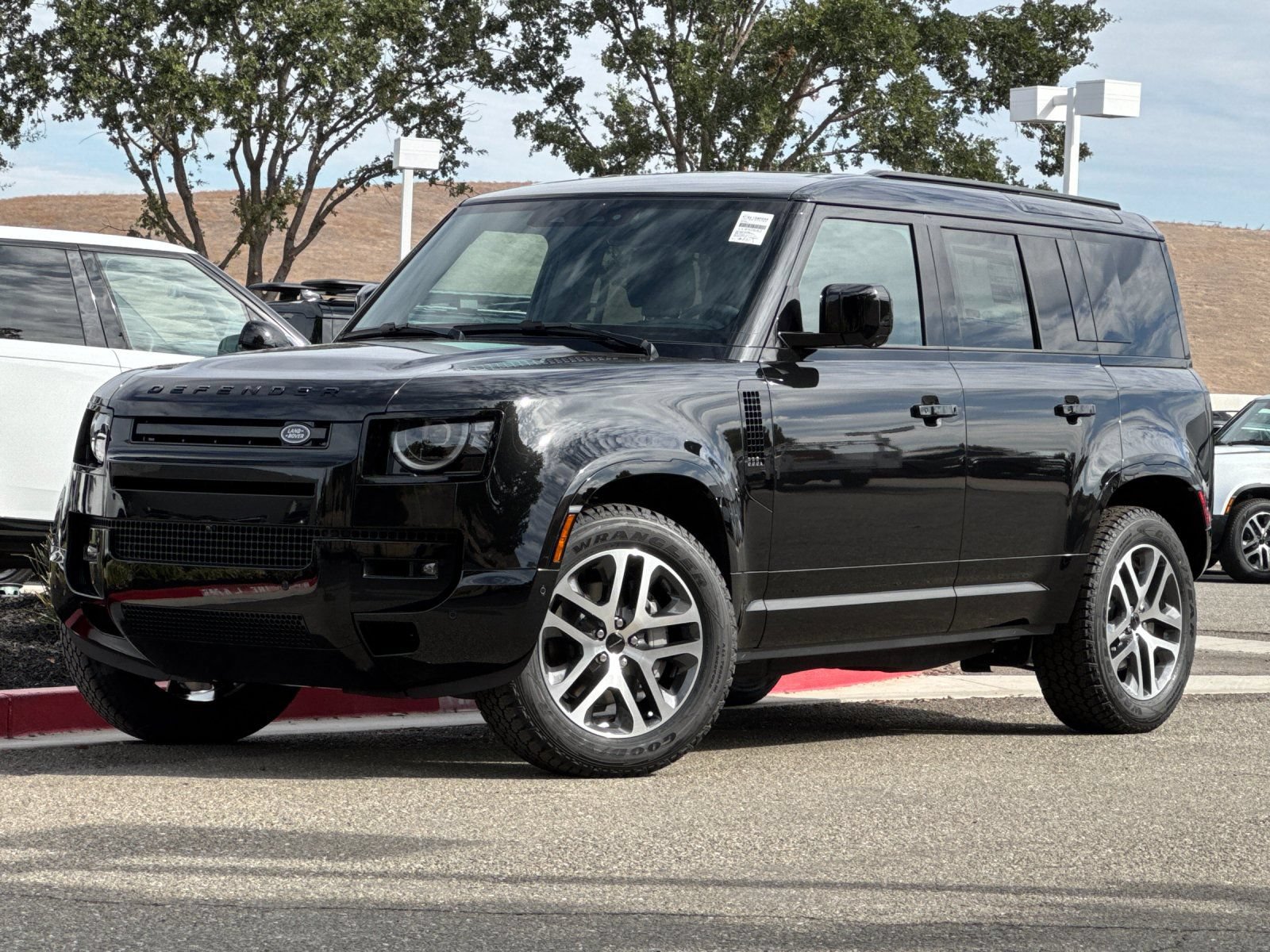 New 2026 Land Rover Defender 110 X-Dynamic SE