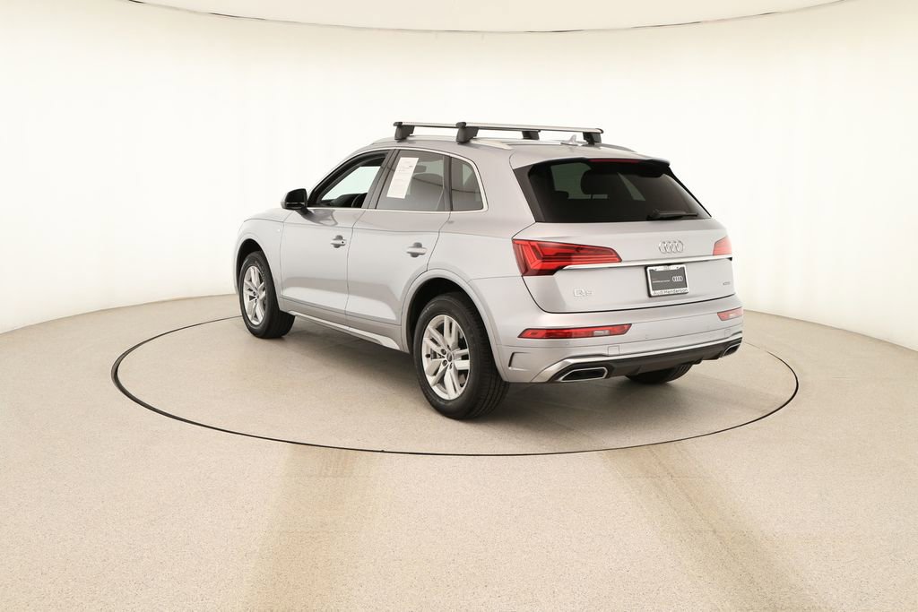 Certified 2023 Audi Q5 2.0T Premium w/ Convenience Package image 4