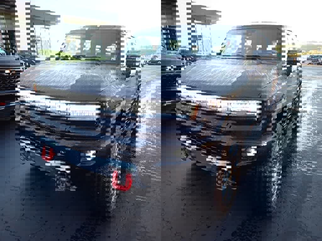 Used 2025 GMC Hummer EV 3X w/ LPO, Sport Package image 9