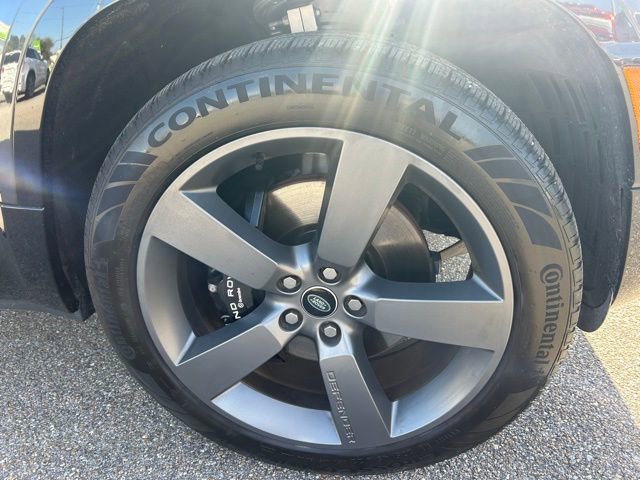 Used 2025 Land Rover Defender 110 V8 image 9