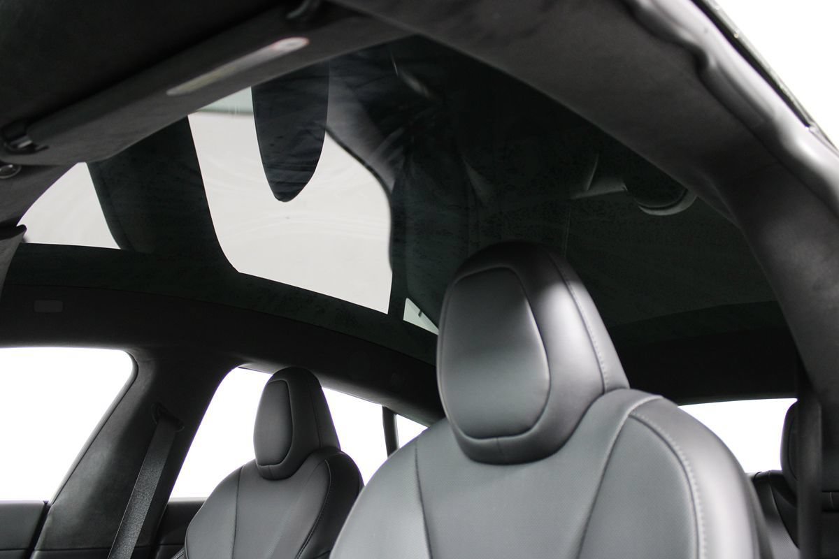 Used 2022 Tesla Model S Plaid AWD/4WD image 13