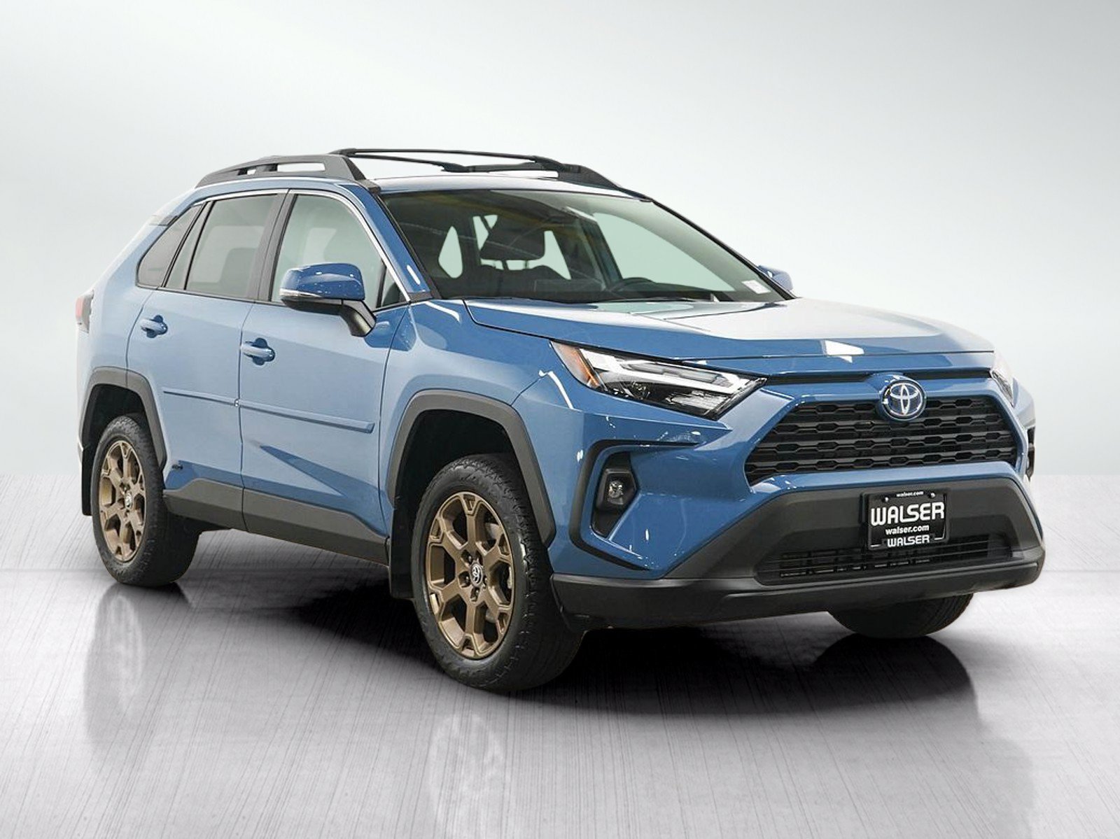 Used 2023 Toyota RAV4 AWD Hybrid image 7