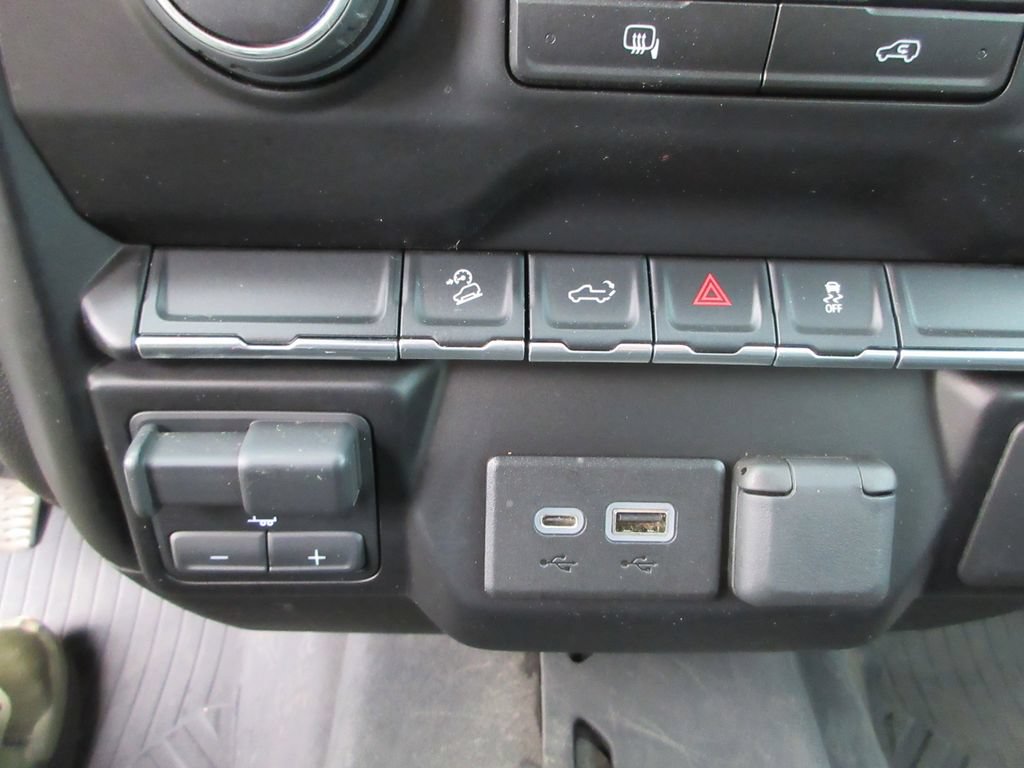 Certified 2023 Chevrolet Silverado 2500 LT AWD/4WD image 31