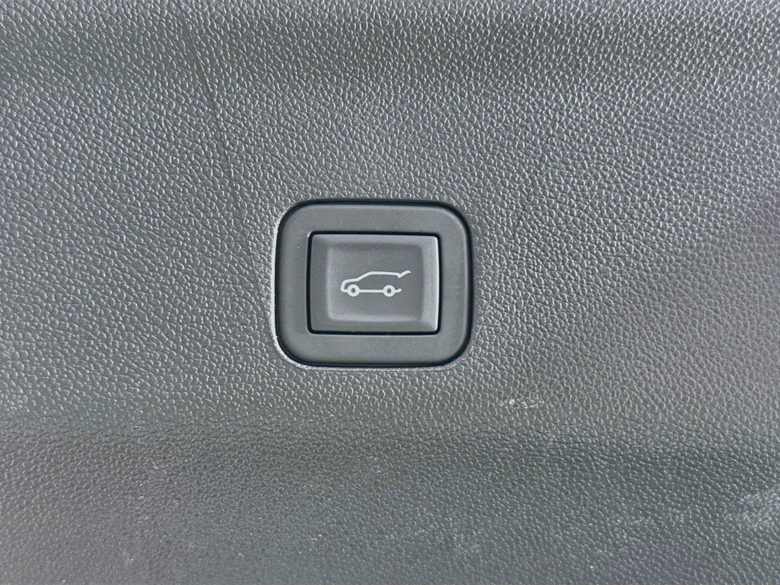 Used 2025 Cadillac Escalade Sport Platinum w/ LPO, ONYX Package AWD/4WD image 53
