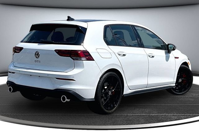 Used 2024 Volkswagen GTI SE w/ MDO Package FWD image 6