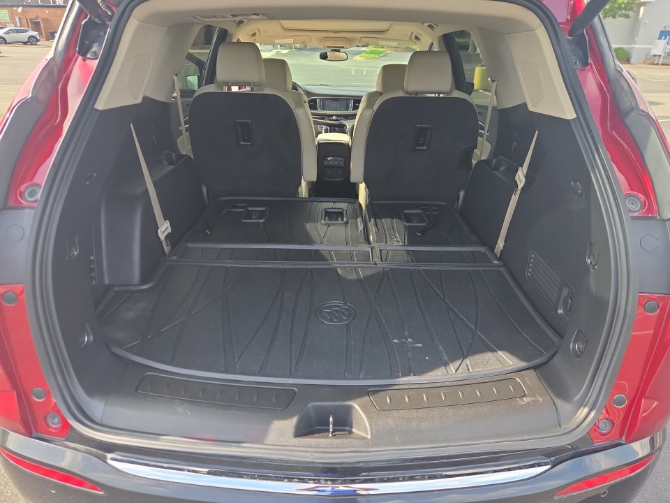 Used 2021 Buick Enclave Essence w/ Sound and Sites Package FWD image 19