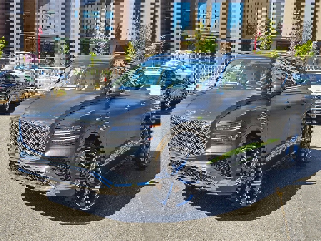 New 2025 Genesis GV80 3.5T Prestige