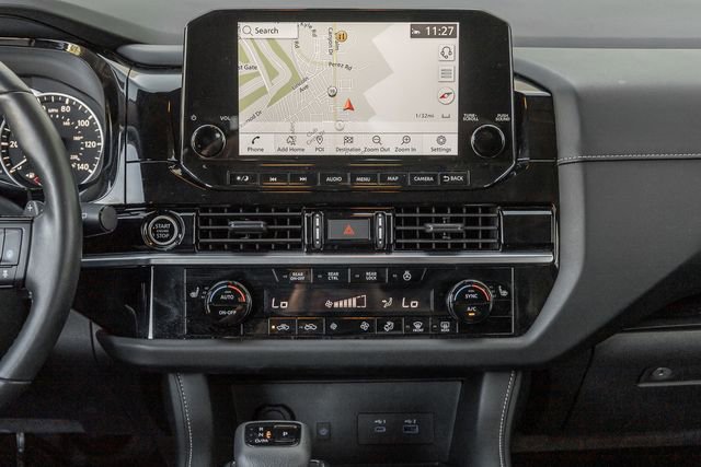 Used 2023 Nissan Pathfinder SL image 8