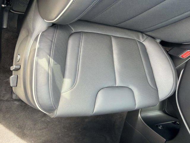 Used 2025 Hyundai Palisade SEL FWD image 16