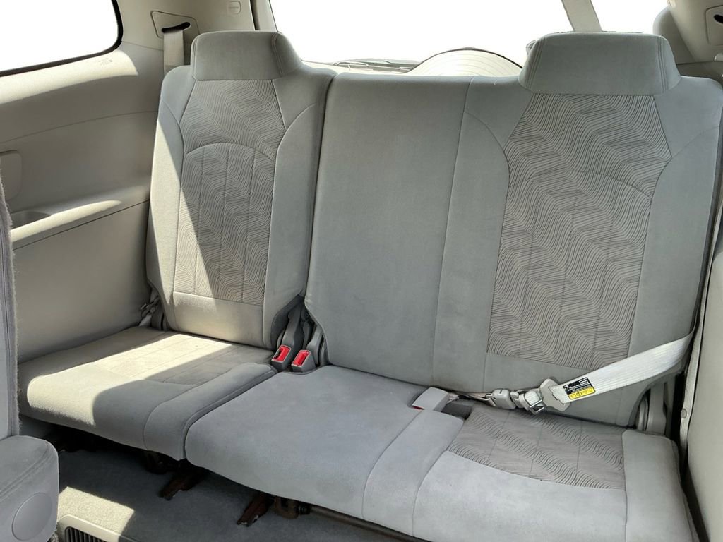 Used 2016 Buick Enclave Convenience FWD image 21