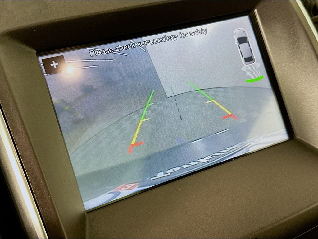 Used 2016 Ford Edge Titanium image 14