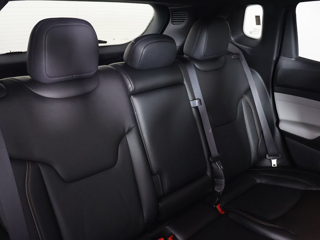 Used 2023 Jeep Compass Limited AWD/4WD image 34