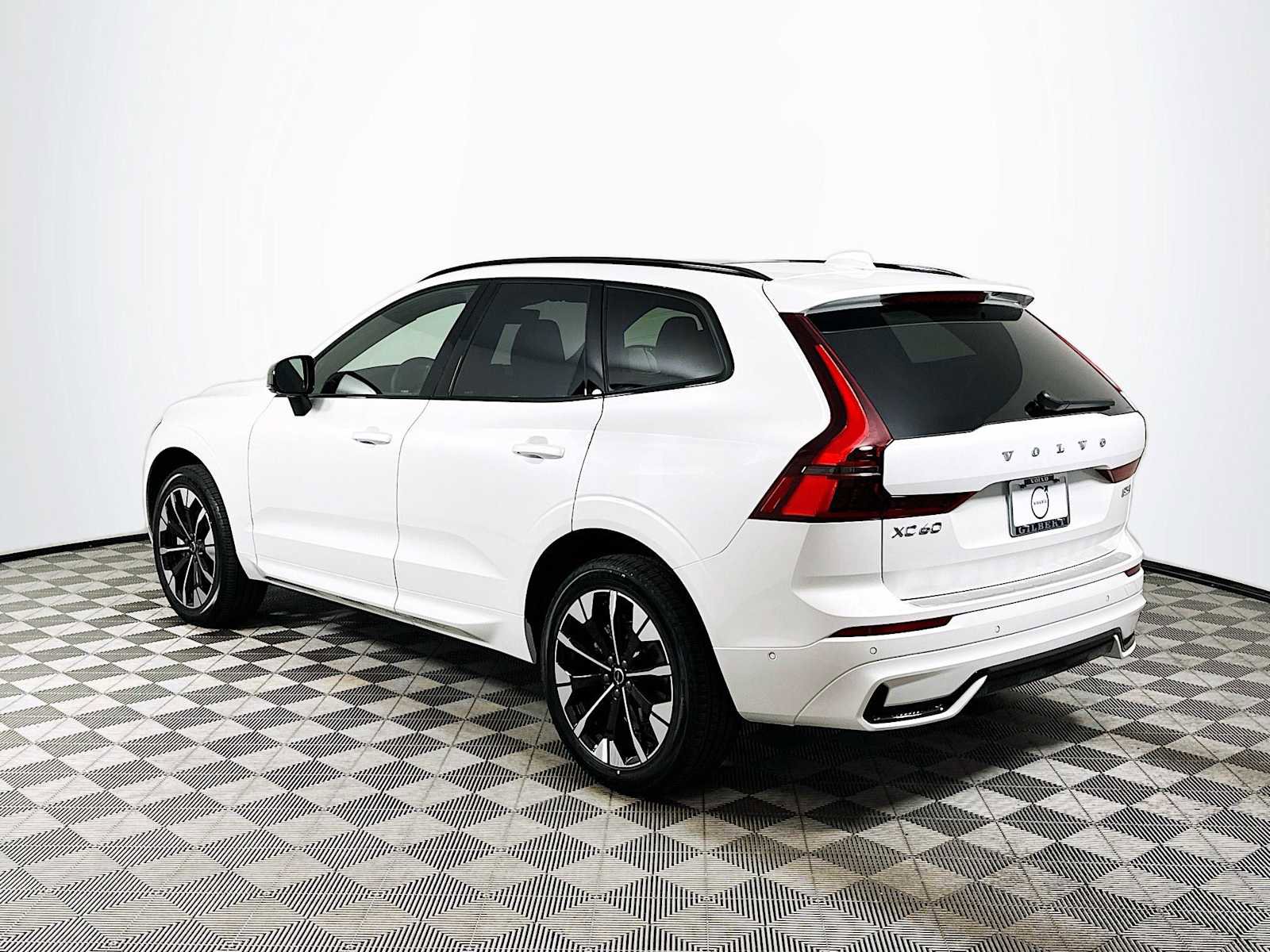 New 2026 Volvo XC60 B5 Plus w/ Protection Package Premier image 5