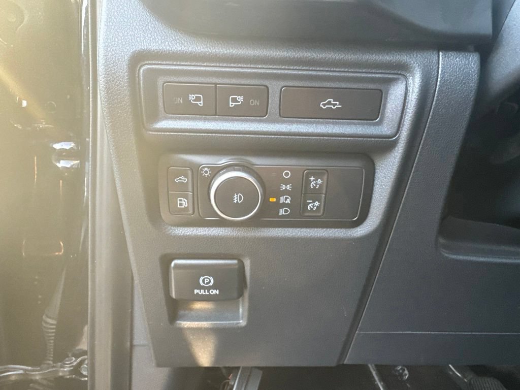 Used 2021 Ford F150 XLT w/ Equipment Group 302A High AWD/4WD image 15