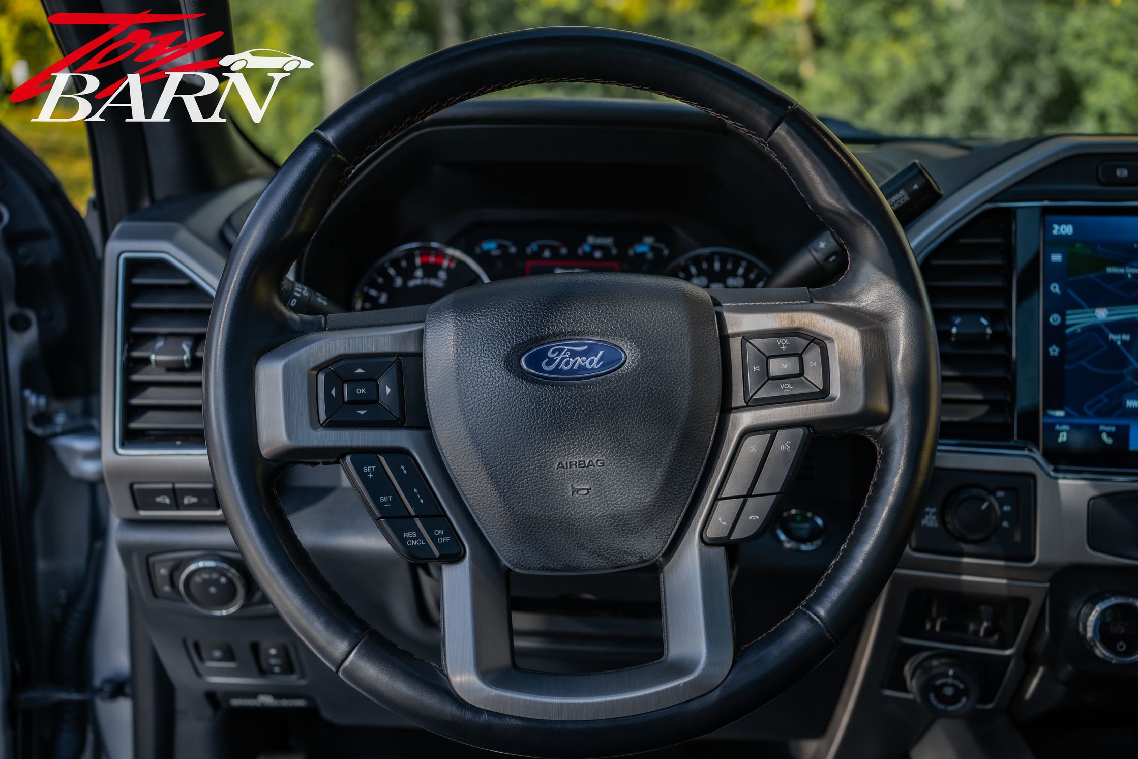 Used 2022 Ford F350 Platinum image 30