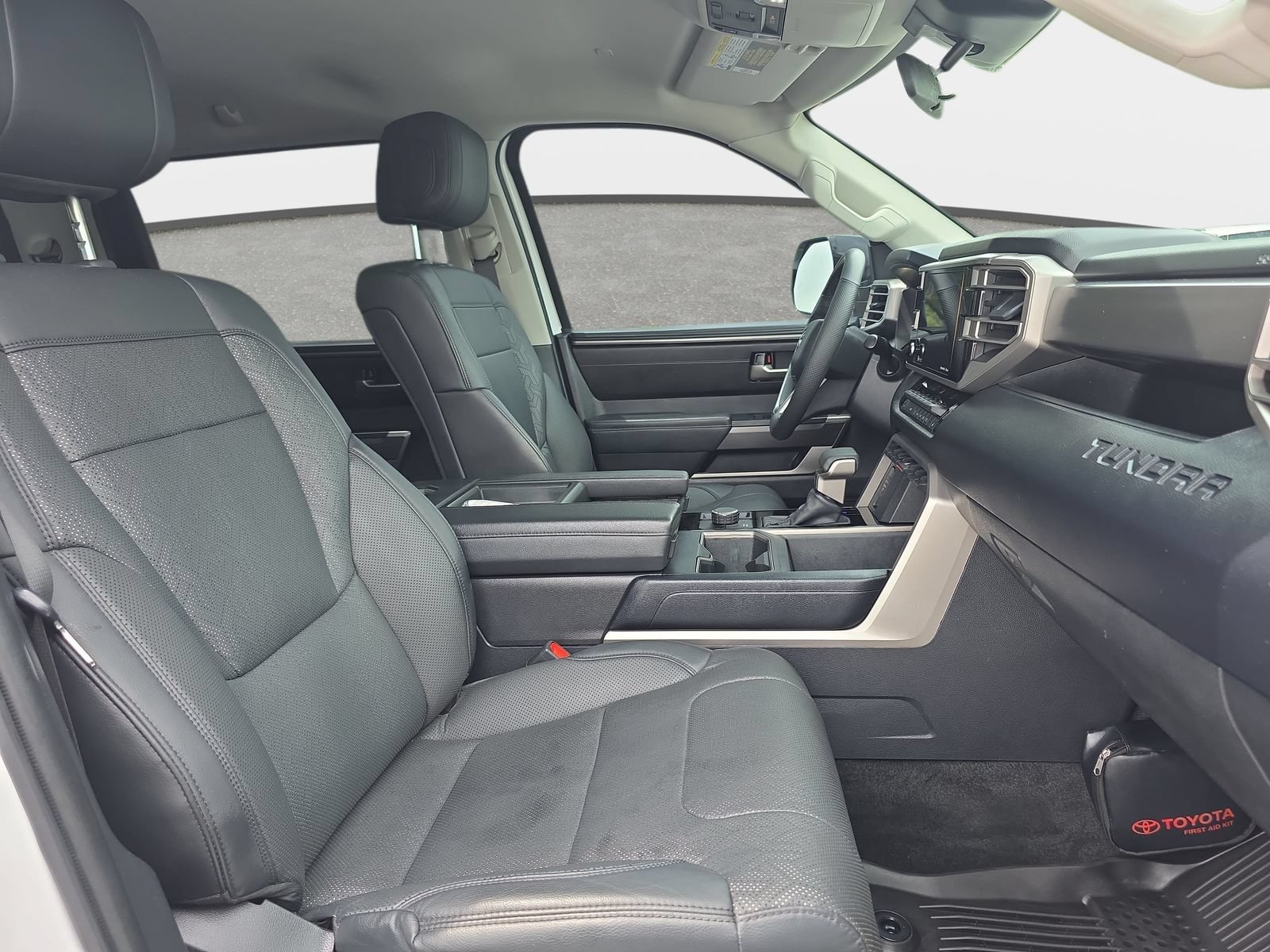 Used 2023 Toyota Tundra SR5 w/ SR5 Premium Package AWD/4WD image 10