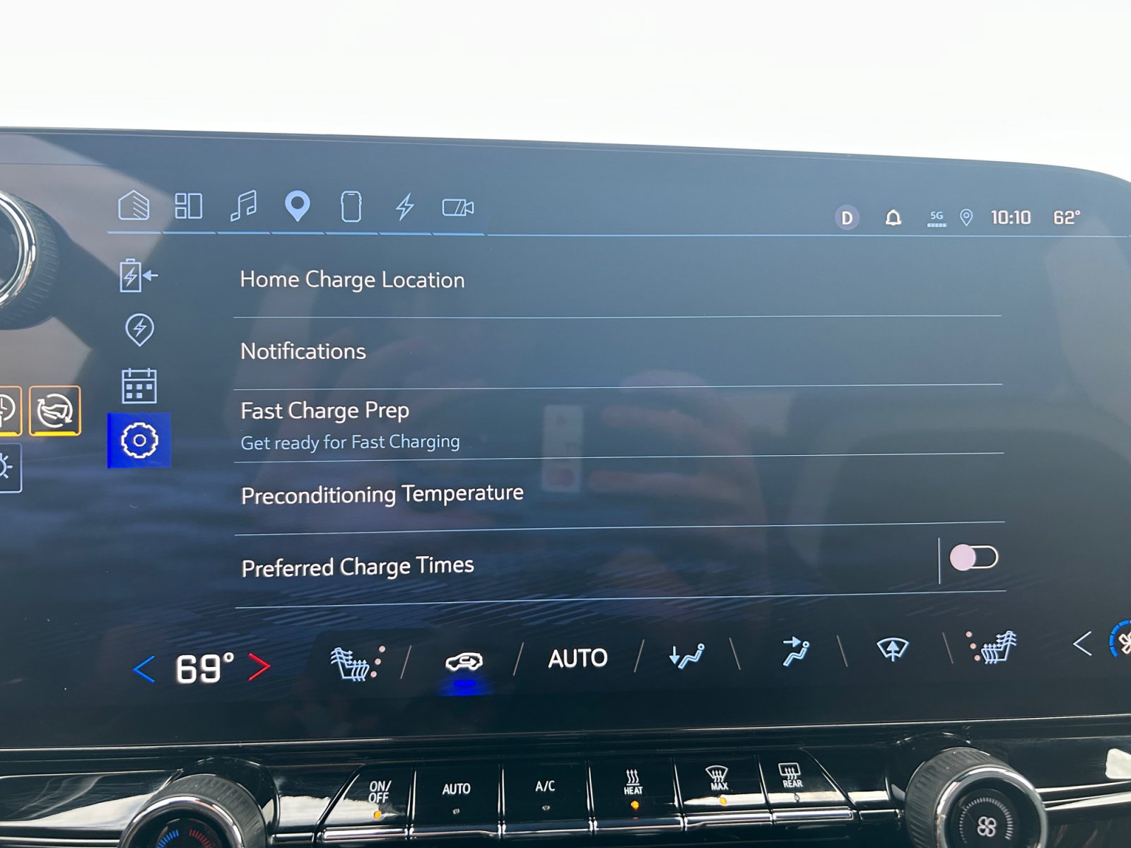 Used 2024 Chevrolet Blazer EV LT AWD/4WD image 28
