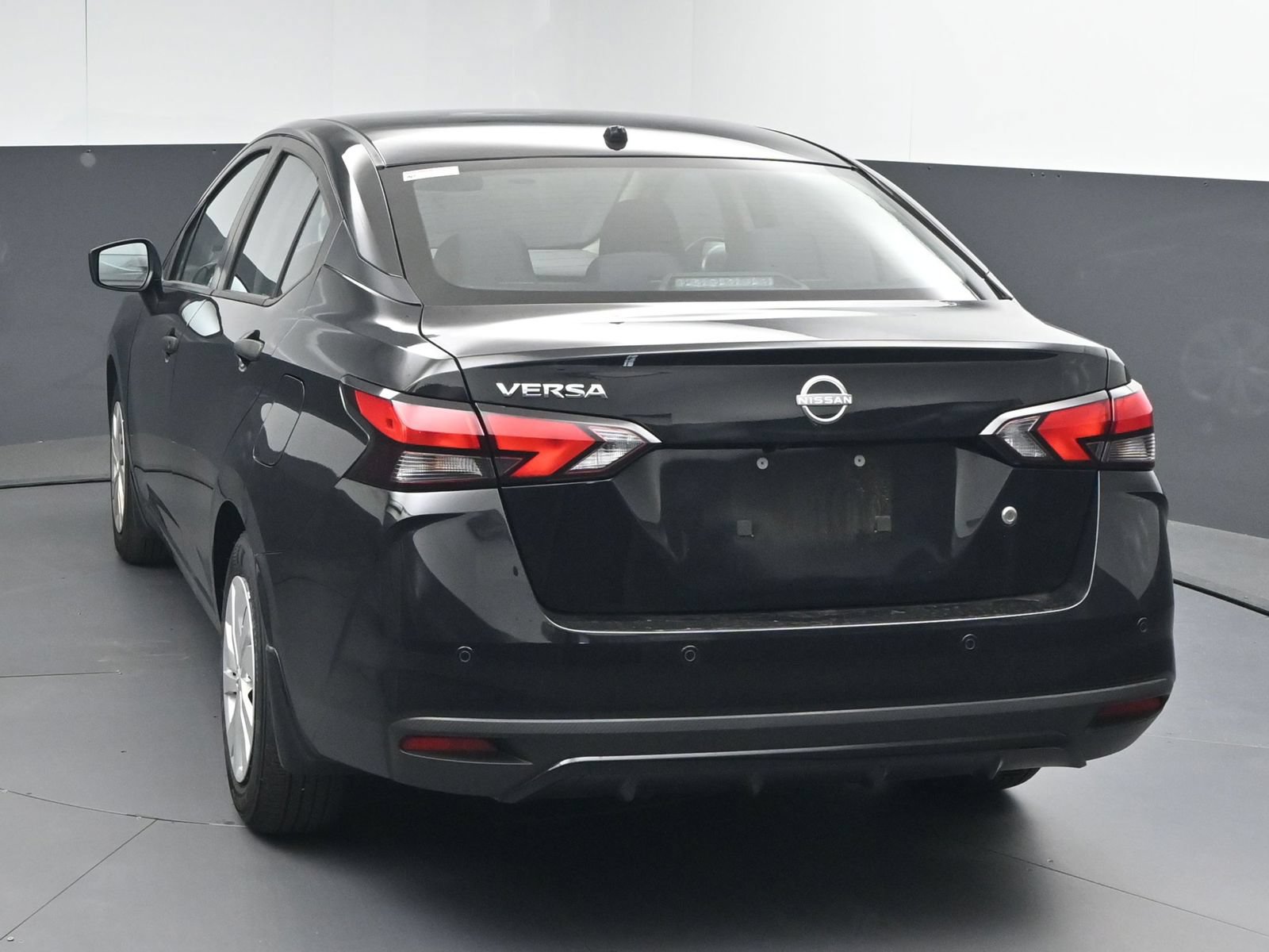 Certified 2025 Nissan Versa S w/ Trunk Package FWD image 6