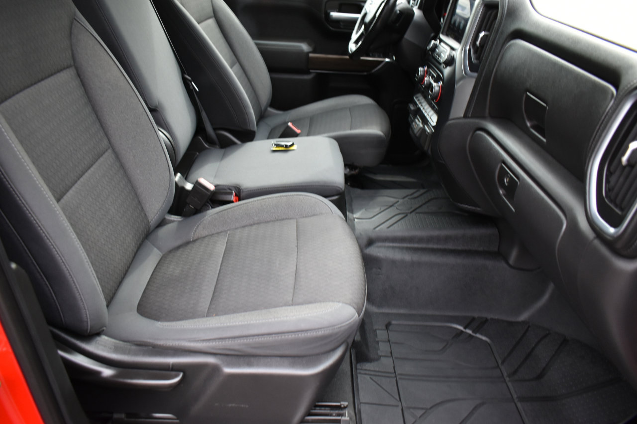 Used 2019 Chevrolet Silverado 1500 LT w/ Texas Edition image 30