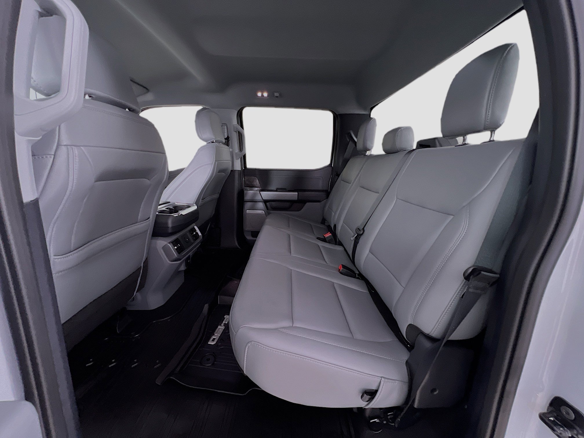 Used 2025 Ford F150 Lightning Flash image 25