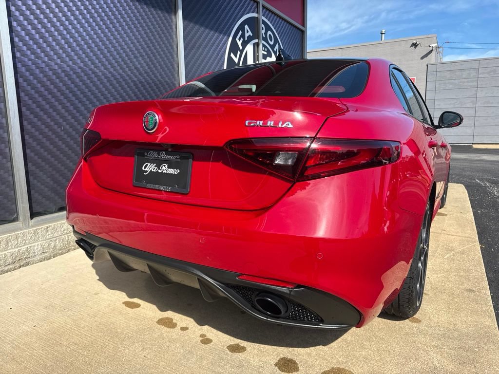 Used 2021 Alfa Romeo Giulia Ti Sport AWD/4WD image 7