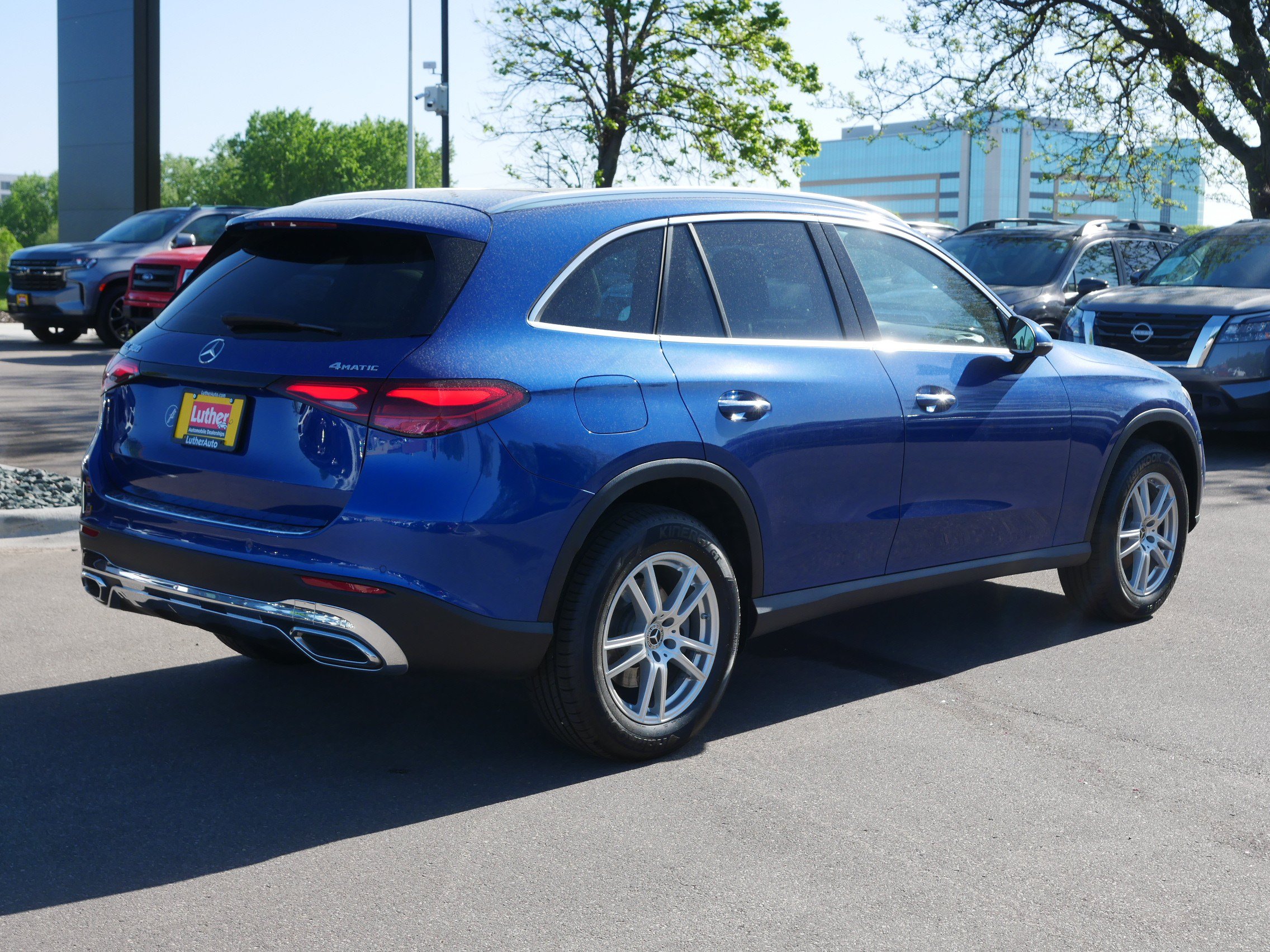 Used 2023 Mercedes-Benz GLC 300 4MATIC image 7