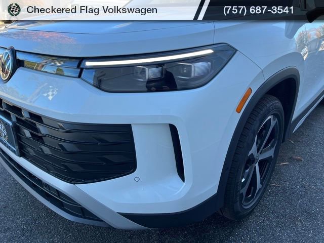 New 2026 Volkswagen Tiguan SE image 11