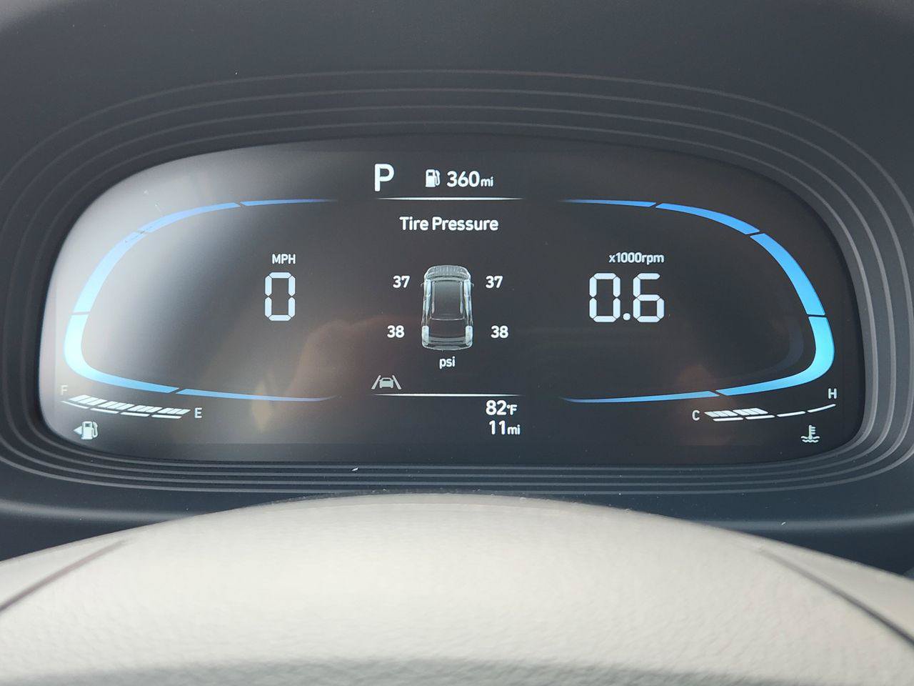 New 2026 Hyundai Venue SEL FWD image 13