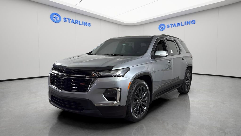 Used 2023 Chevrolet Traverse RS image 16
