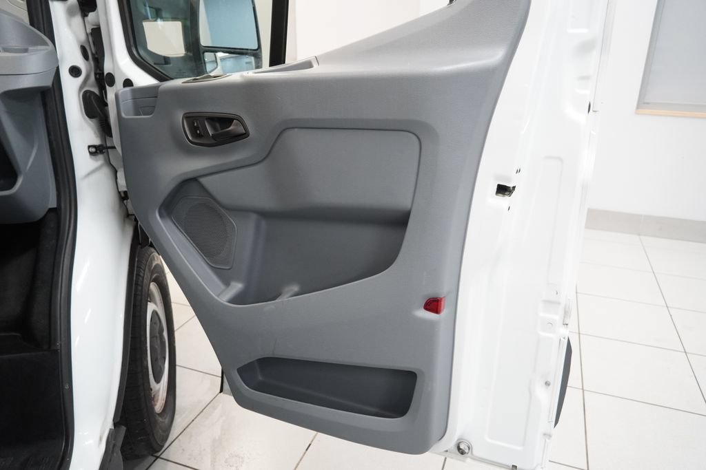 Used 2017 Ford Transit 350 XL RWD image 28