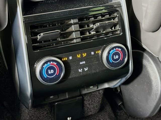 New 2026 Land Rover Range Rover SE image 27