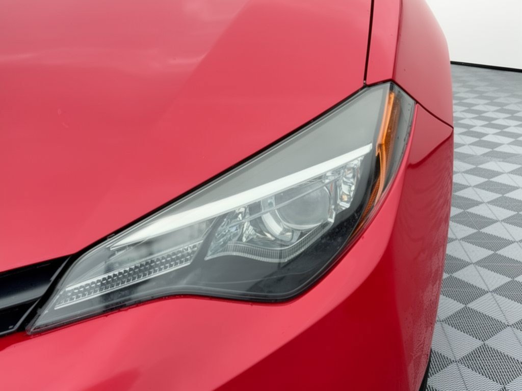 Used 2019 Toyota Corolla LE FWD image 12