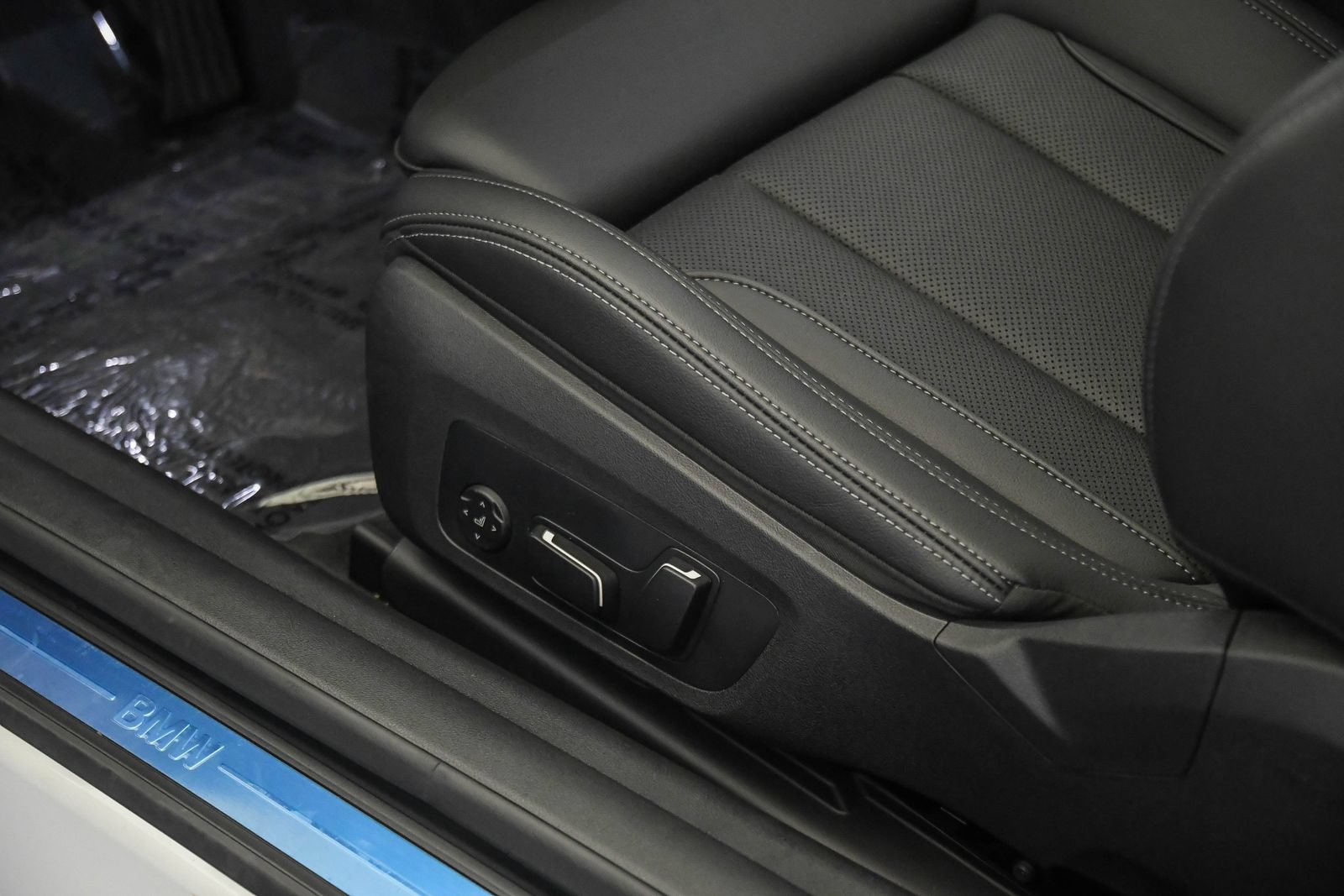 Used 2026 BMW 430i Coupe w/ Parking Assistance Package RWD image 22