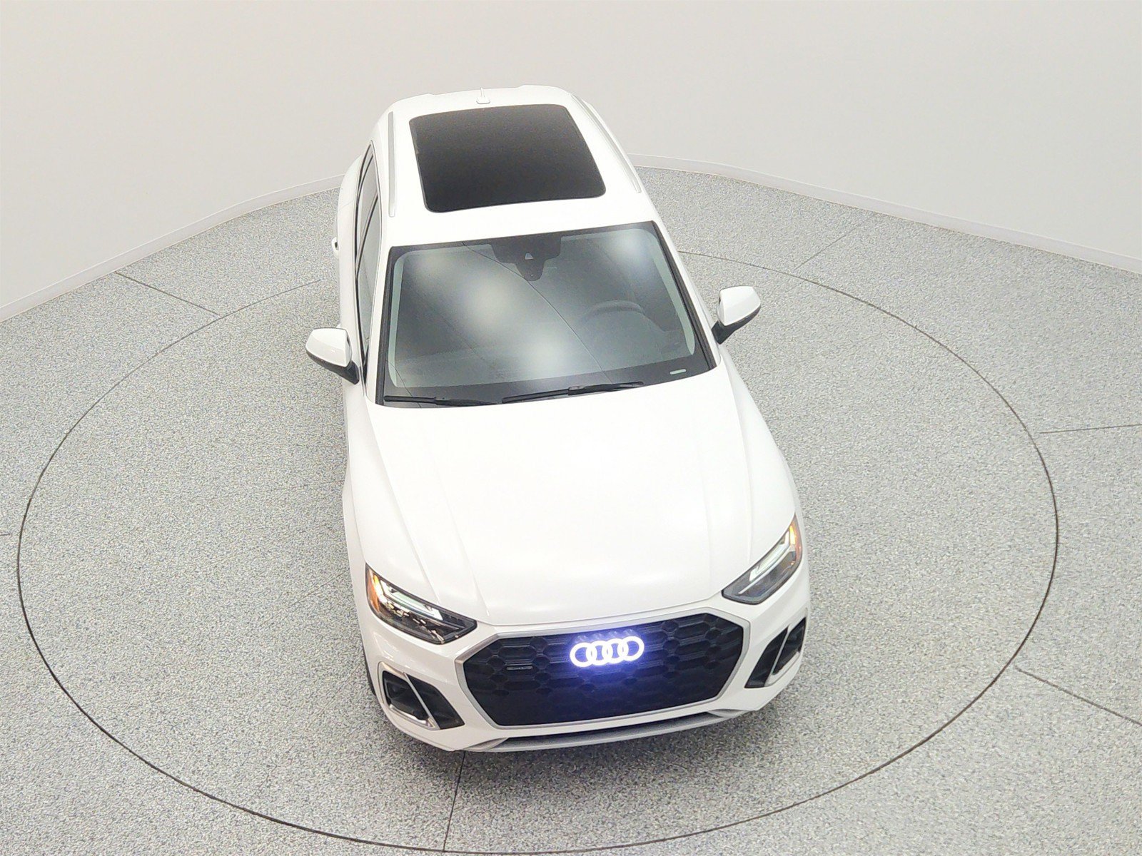 Used 2023 Audi Q5 e Premium Plus w/ Premium Plus Package AWD/4WD image 23