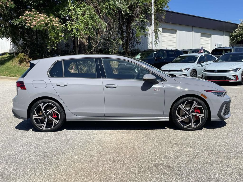 New 2026 Volkswagen GTI SE FWD image 8