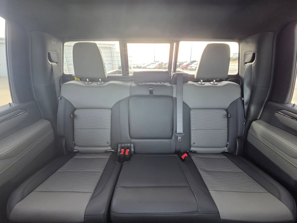 New 2026 Chevrolet Silverado 2500 ZR2 image 29