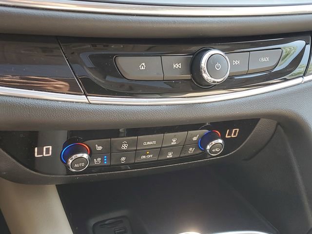 Certified 2020 Buick Enclave Premium w/ Sun and Sites Package AWD/4WD image 29
