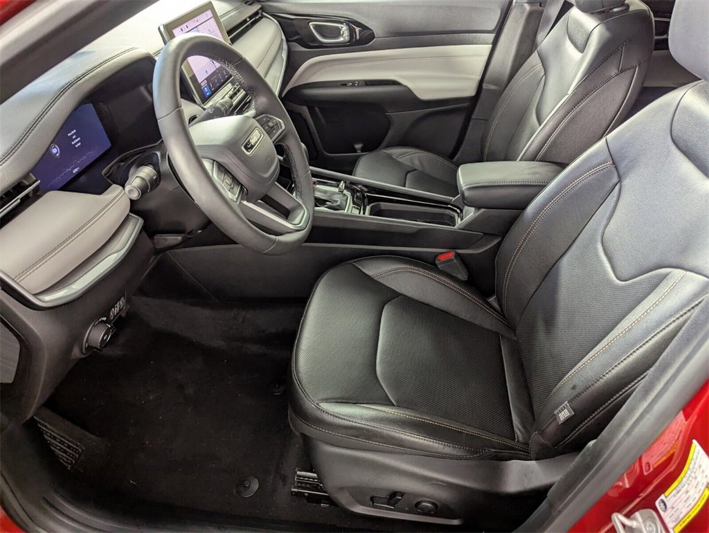 Certified 2024 Jeep Compass Limited w/ Elite Group image 10